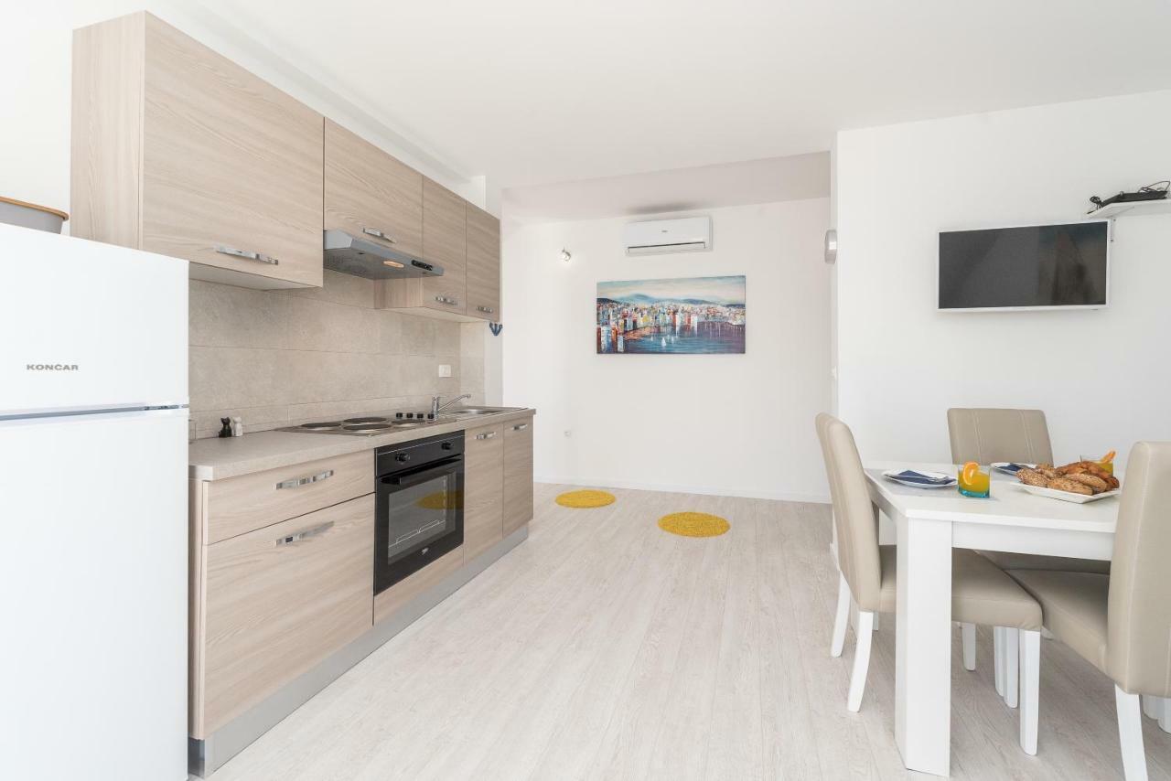 Apartments Hiperion ザダル エクステリア 写真