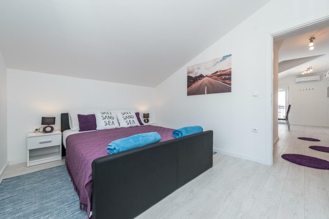 Apartments Hiperion ザダル エクステリア 写真